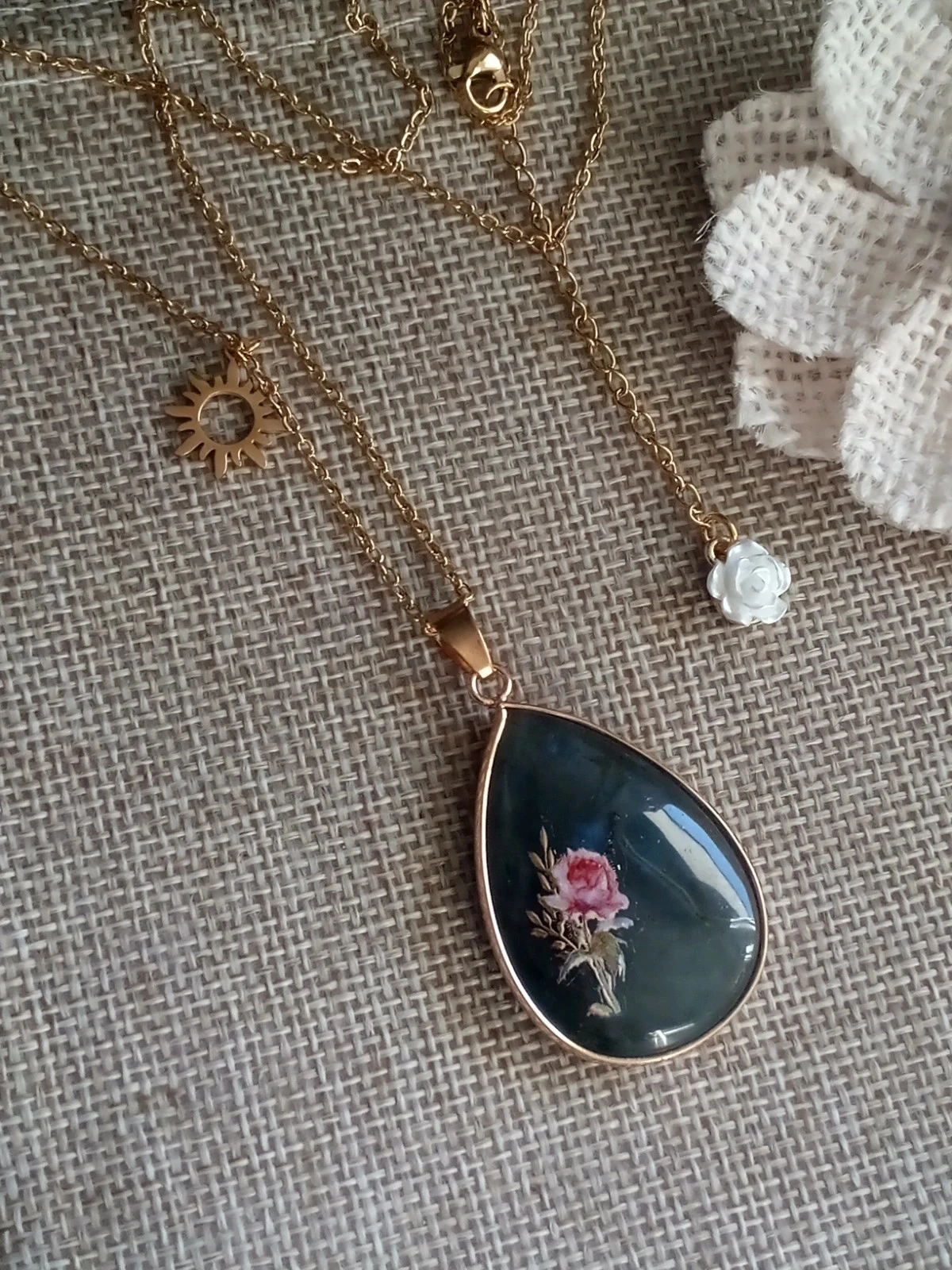 Collier avec pendentif en pierre de labradorite à reflets bleutés – photo 3
